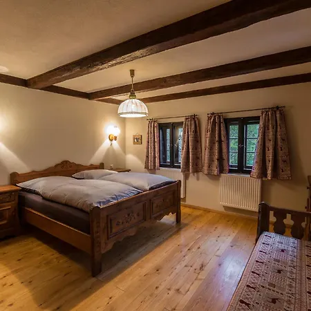 Kraxlhuette Krippen באד שאנדאו